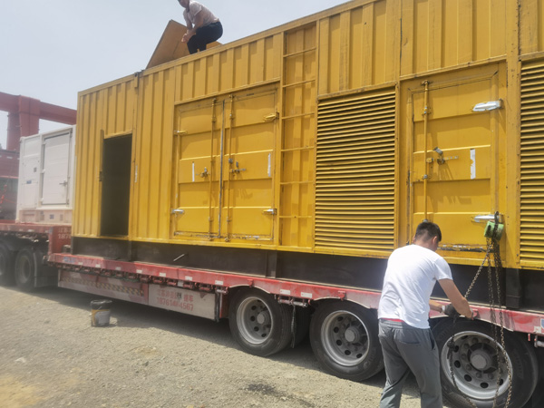 横栏镇除了负载情况和发动机维护，还有哪些因素会影响 200kw 柴油发电机的油耗？